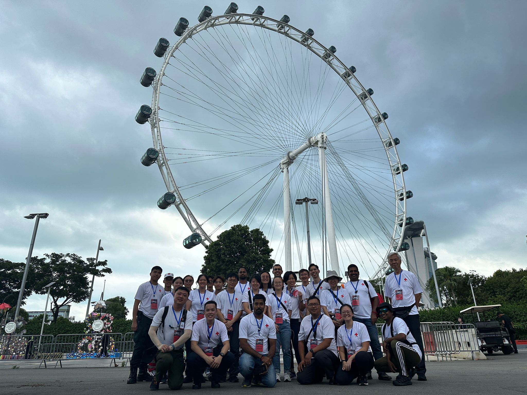 CFA volunteers taking a group photo for Chingay
